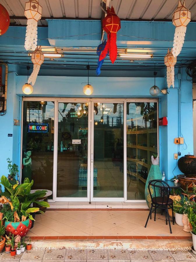 Aekkalukthai Hostel Rayong Exterior foto