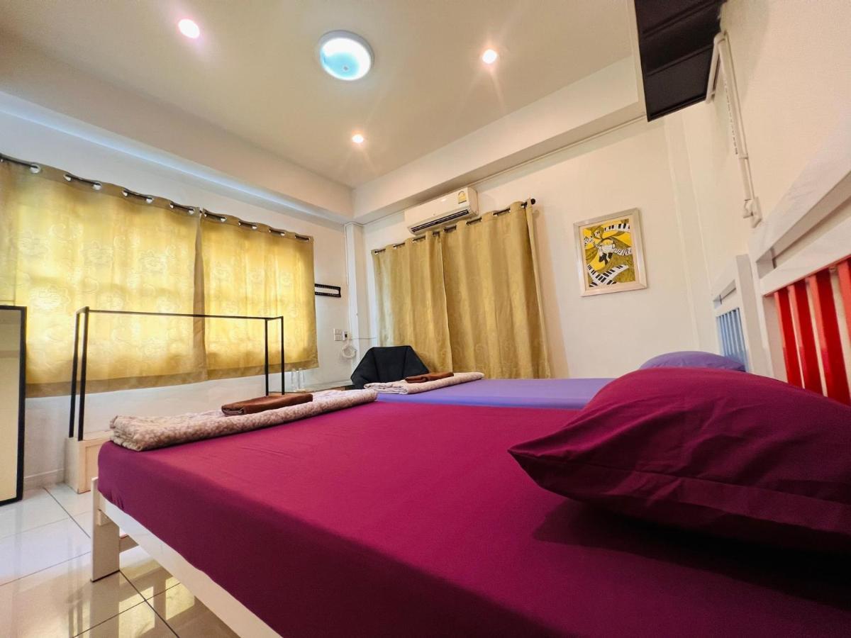 Aekkalukthai Hostel Rayong Exterior foto